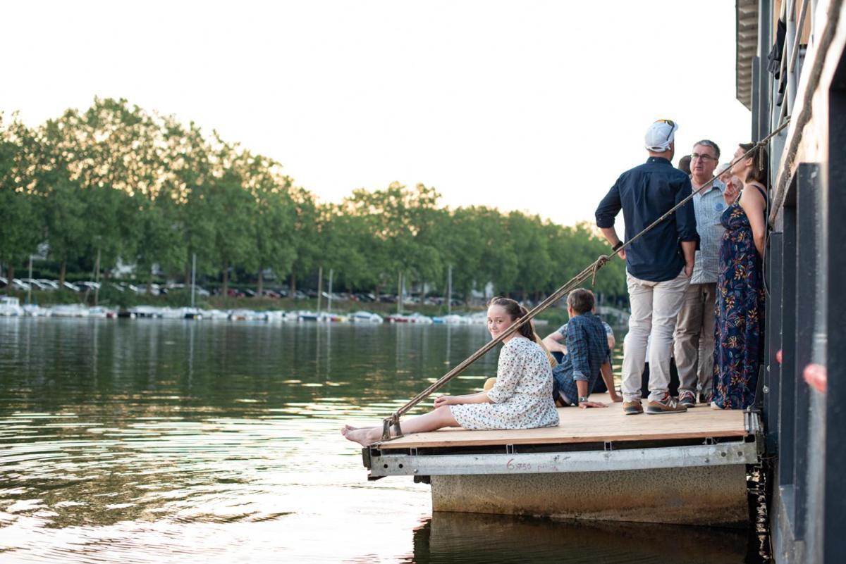 La Rivière House - Péniche Carpe Diem Frühstückspension
